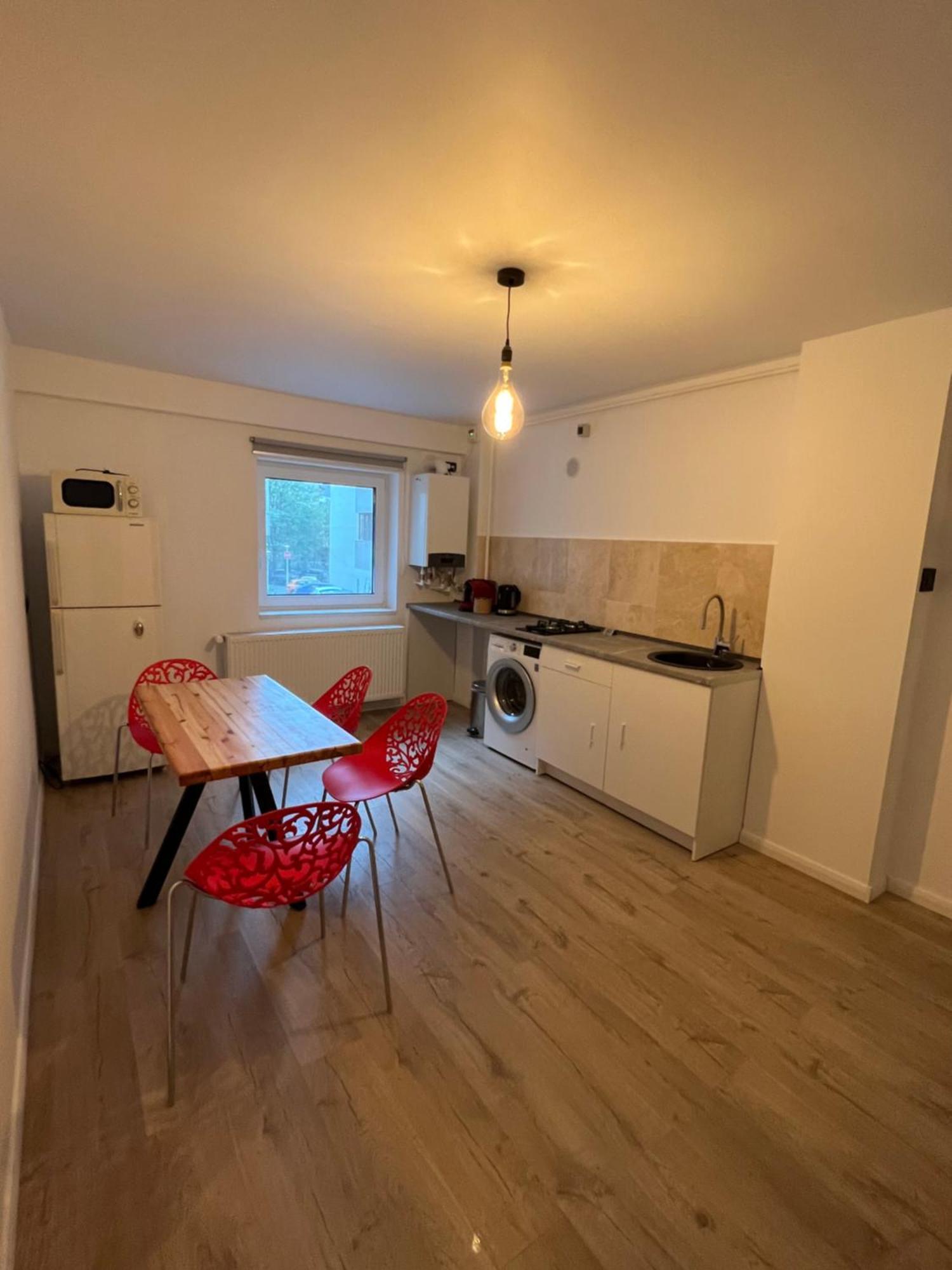Ferienwohnung Ella Apart Constanţa Exterior foto